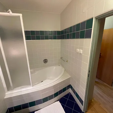 Laguna & Restaurant Hotel Ceske Budejovice