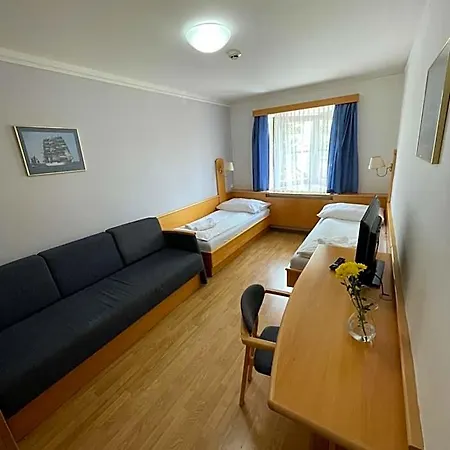 Laguna & Restaurant 3* Ceske Budejovice