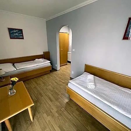 Laguna & Restaurant 3* Ceske Budejovice