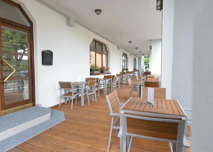 호텔 Laguna & Restaurant 체스케부데요비체