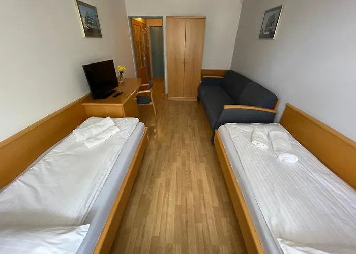 호텔 Laguna & Restaurant 체스케부데요비체